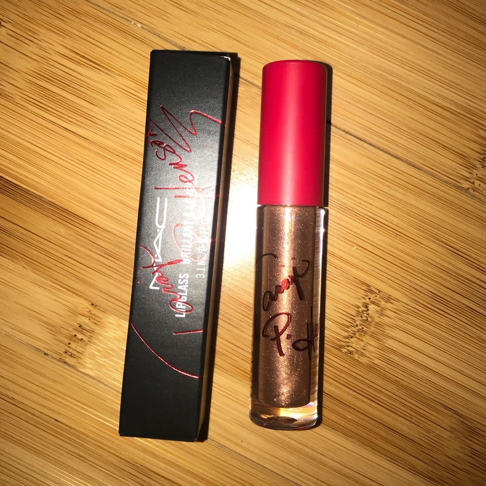 MAC Viva Glam Taraji P. Henson Lipglass